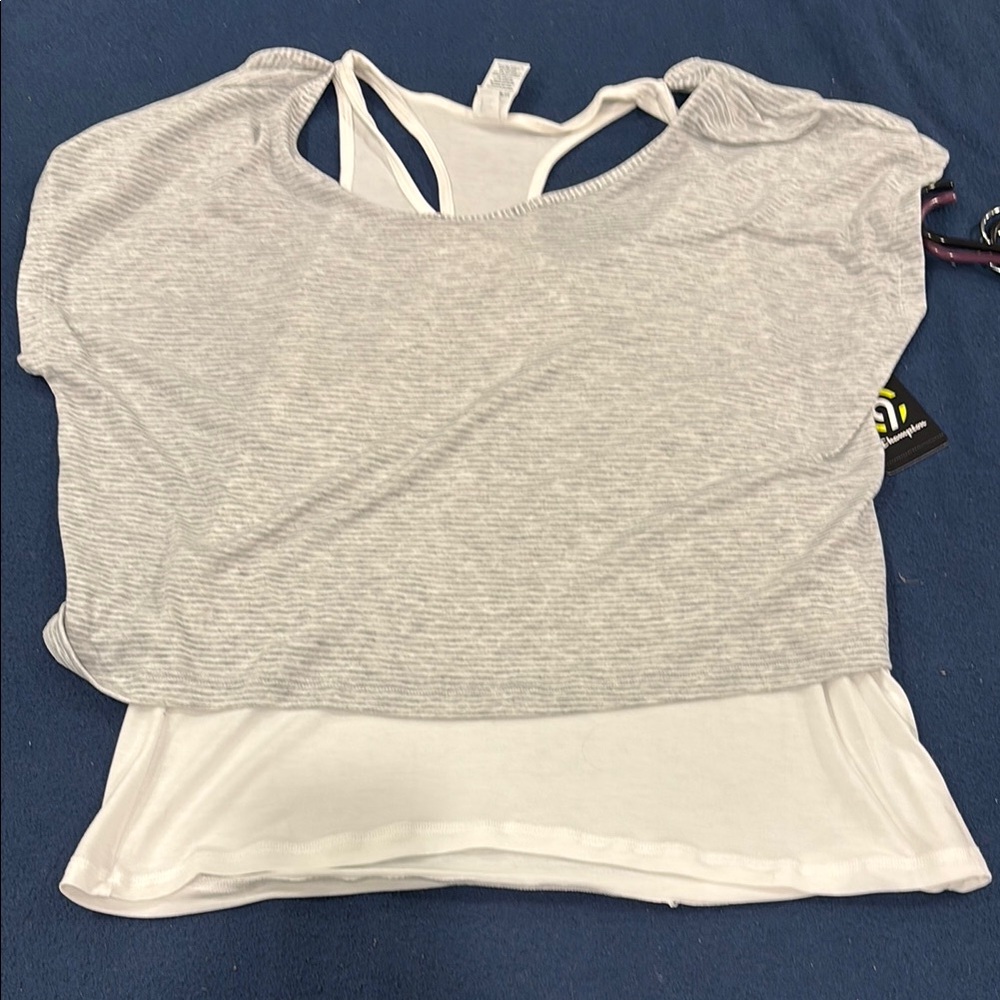 Women's Gray and White Layered Top